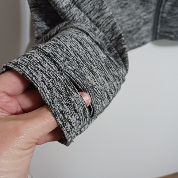 Baleaf UPF 50 sun protection hooded jacket zip pockets and interior pockets sz S - Picture 4 of 14